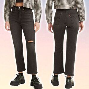NWT LEVI'S Women's Wedgie High Rise Straight Leg Jeans Sz 24 Destruction Washed